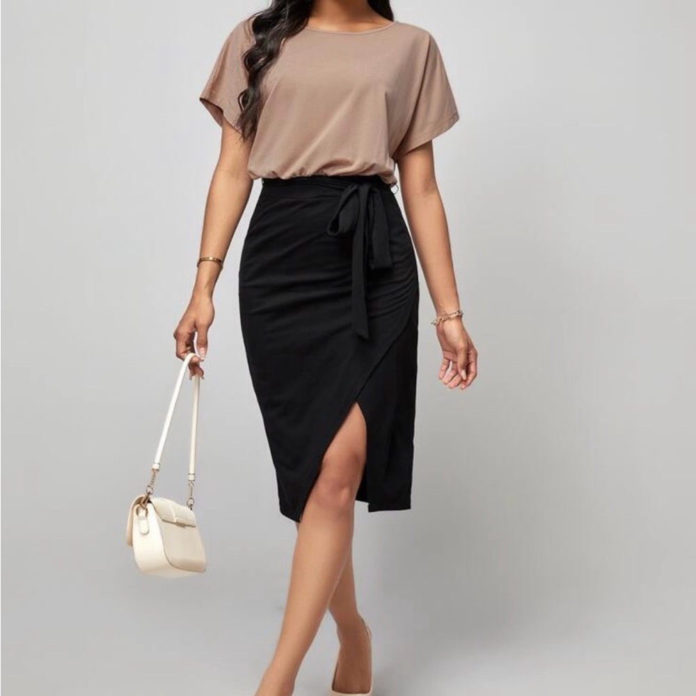 EMERY ROSE Two-Tone Tie-Waist Pencil Skirt Dress